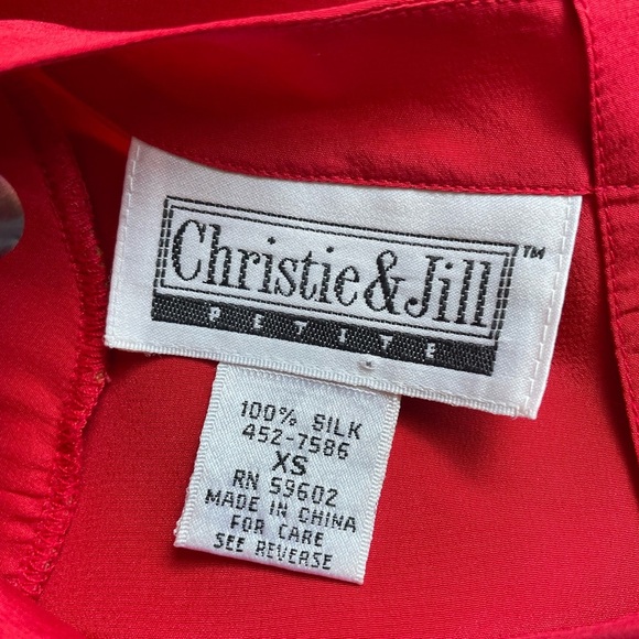 Vintage Christie & Jill Petite 100% Silk Red Short Sleeve Blouse, Size XS - Picture 4 of 5
